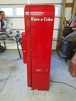 Coke Coca-Cola Machine Vendo 39 Fully Working Definite Survivor