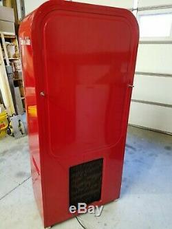 Coke Coca-Cola Machine Vendo 39 Fully Working Definite Survivor