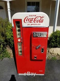 Coke Machine Vendo 81 100% Complete and Original Coca Cola