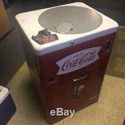 Coke Machine, Vendolator, Vendo, Model 23, Vending, Vintage, Coca Cola