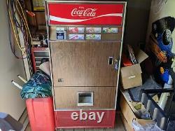 Coke Machine Working Vendo V165b