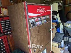 Coke Machine Working Vendo V165b