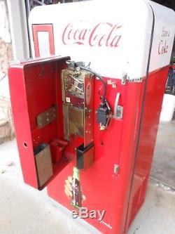 Coke coca cola soda machine vendo 56 also 110 44 81 Pepsi 7up 1950 Will Ship