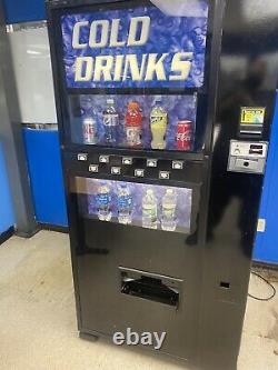 Cold Drinks Soda Machine Vending Machine Pop Machine Live Display