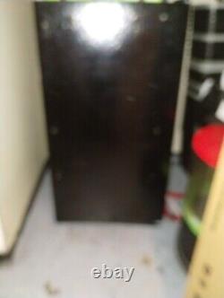 Cold drink vending machine Used. Black Sleek Coin Only Soda Can Unit. Pick Up