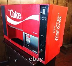 Collectable. Coca Cola Breakmate Fountain Soda Machine With Water & Coin Mech