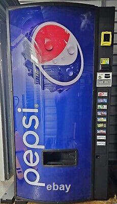 Dixie Narco 501E Beverage Vending Machine Drink Refurbished w Credit Card Reader