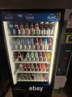 Dixie Narco 5591 BevMax Soda Beverage Vending Machine Not Cooling Local Pickup