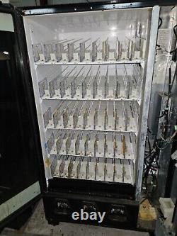 Dixie Narco 5591 Bevmax Glassfront Soda Drink Vending Machine Mdb