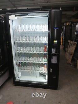 Dixie Narco Bevmax 4 5800-4 Glassfront Drink Soda Vending Machine