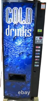 Dixie Narco Bottled/Canned Soda Machine 276E MDB