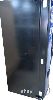 Dixie Narco Bottled/Canned Soda Machine 276E MDB