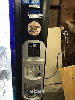 Dixie Narco DN 3800-4 BEVMAX 4 Vending Soda Machine Dasani Coke LED lighting