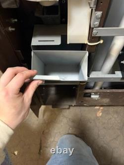 Dixie Narco DN501 Soda Vending Machine Coinco & MEI Bill & Coin Commercial