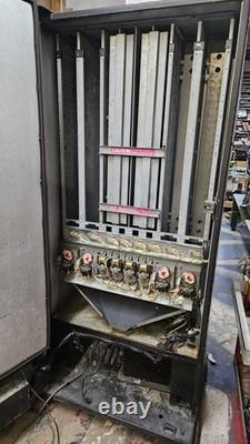 Dixie Narco DNCB 440/252-8 Single Price Soda Machine Selection + Motor Harness