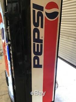 Dixie Narco Pepsi Soda machine, works well. Pick Up Only