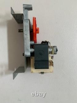 Dixie Narco Soda Vending Machine Single Column Motors USA ECM 117v Lot Of 4