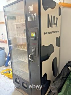 Dixie narco vending machine dn3561