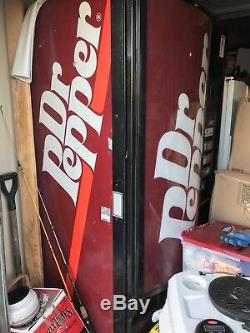 Dr Pepper Vending Machine