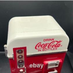Enesco 1993 Coca-Cola Multi-Action Music Box Vending Machine Diorama