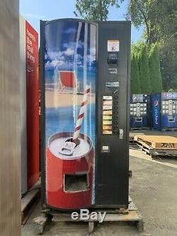 FREE SHIPPING USI 3040 Soda Vending Machine