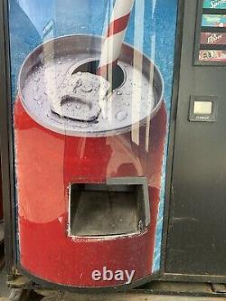 FREE SHIPPING USI 3040 Soda Vending Machine