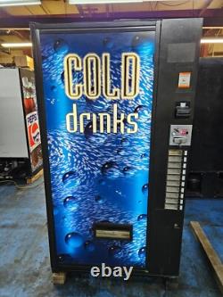 FULLY WORKING Vendo 480 Cold Drinks Multi Price Soda Vending Machine MDB $5 Bill