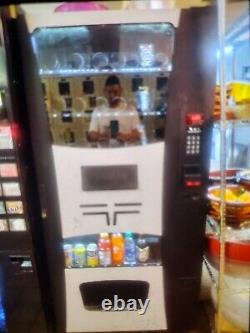 Futura Combo Vending Machine/ Soda machine
