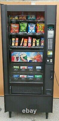 GPL 490 Canned Combination Snack/Soda Vending Machine
