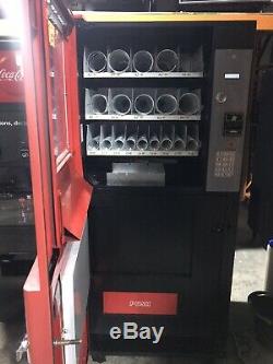 Genesis GO-326 Combo, Soda, Snack Coke machine Vending