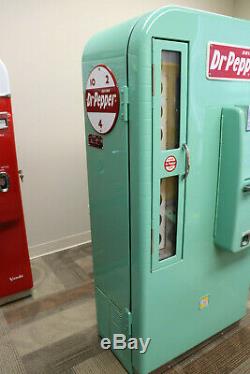 Hard To Find Restored VMC 81 (Vendolator) Dr. Pepper Historic Vending Company