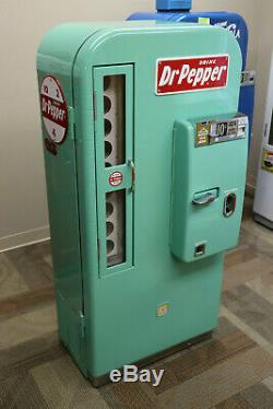 Hard To Find Restored VMC 81 (Vendolator) Dr. Pepper Historic Vending Company