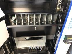 Hy900 Combo Soda / Snack Vending Machine Great Condition