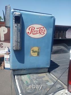 Ideal 35 Slider Soda Machine Pepsi Coca Cola 1930s's Small & RARE One Ideal 35 Slider Soda Machine Pepsi Coca Cola 1930s's Small & RARE One