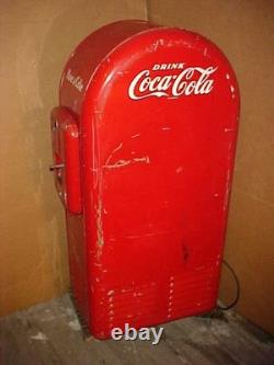 Jacobs Coca Cola (Mailbox) Machine model 26