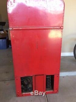 L@@K Original 1950s Coke Machine