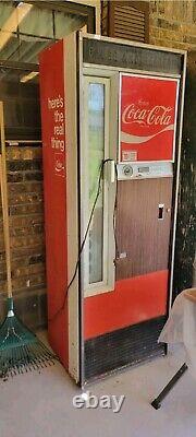 Local pick up only- Vintage Coca-cola Machine