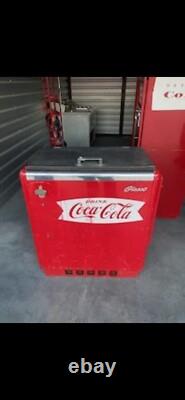 Mid Century Glasco GBV 50 Slider Coca-Cola Cooler Refrigerator Vending Machine