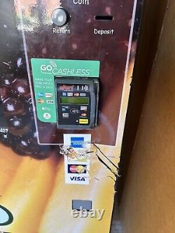 NATURALS 2 GO N2G4000 COMBO SODA / SNACK VENDING MACHINE 3 Machines