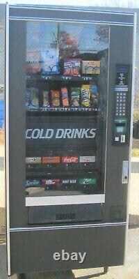 National Vendors 474 Combination Canned Soda/Snack Vending Machine