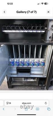 Naturals2Go N2G4000 combo snack/soda vending machine