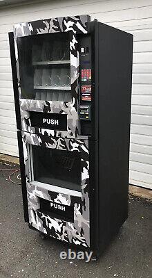 Nice And Clean Combo Vending Machine Snack And Soda Credit Card Reader Ready