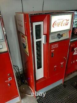 Original 1960 Coca-Cola Cavalier CS-64-C Coke Machine. Working. ICE COLD