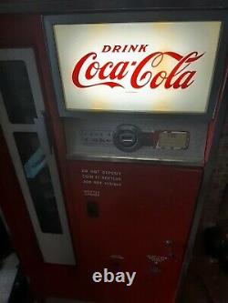 Original 1960 Coca-Cola Cavalier CS-64-C Coke Machine. Working. ICE COLD