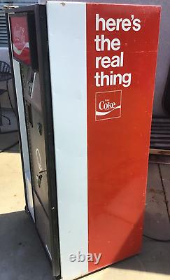 Original Coca-Cola Cavalier 64 Coke Bottle Vending Machine California