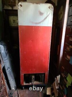 Original Coca Cola Cavalier CS-96A Glass Bottle Vending Machine, 1950's, Working