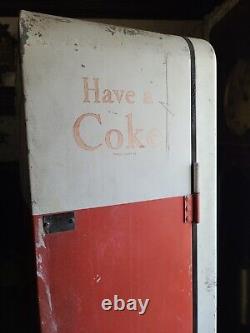 Original Coca Cola Cavalier CS-96A Glass Bottle Vending Machine, 1950's, Working