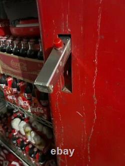 Original Coca-Cola Vending Machine Vendo 110 6 Case Vertical Coke Machine