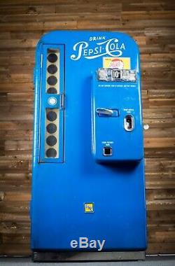 Original Pepsi Cola Vendo 81 Soda Vending Machine