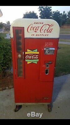 Original Vendo 81b Coke Machine